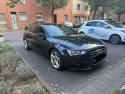 Blau Gebraucht 2015 Audi A5 S-Line Coupé | 12.690 €