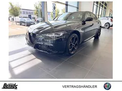 Nero vulcano metallic Neu 2025 Alfa Romeo Giulia Limousine | 54.985 € (Superpreis)