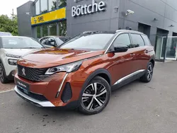Lackierung cuprite/metallic klarlack Gebraucht 2023 Peugeot 5008 GT Van / Kleinbus | 36.780 €