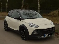 Weiß Gebraucht 2019 Opel Adam Rocks Rocks Kleinwagen | 10.750 € (Guter Preis)