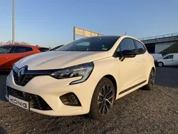 Weiß Gebraucht 2023 Renault Clio V Equilibre Limousine | 14.299 € (Fairer Preis)