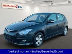 Schwarz Gebraucht 2011 Hyundai i30 Edition Limousine | 2.699 € (Superpreis)