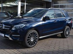 Blau Gebraucht 2016 Mercedes GLE350 SUV | 24.900 € (Fairer Preis)