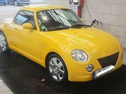 Gelb Gebraucht 2006 Daihatsu Copen Cabrio | 2.999 €
