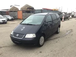 Blau Gebraucht 2010 VW Sharan Comfortline Van / Kleinbus | 2.999 € (Guter Preis)
