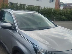 Grau Gebraucht 2017 Peugeot 3008 Allure SUV | 11.000 € (Fairer Preis)