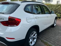 Weiß Gebraucht 2013 BMW X1 SUV | 11.999 € (Teuer)