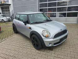 Silber Gebraucht 2008 Mini ONE Kleinwagen | 2.950 € (Fairer Preis)