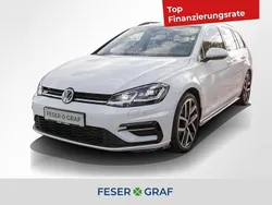 Oryxweiß perlmutteffekt Gebraucht 2020 VW Golf VII Highline Kombi | 19.220 € (Fairer Preis)