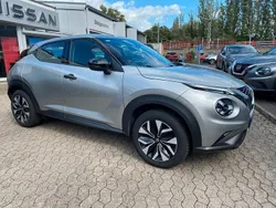 Grau Gebraucht 2025 Nissan Juke Acenta SUV | 21.490 € (Fairer Preis)