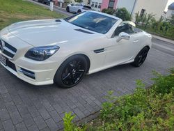 Weiß Gebraucht 2014 Mercedes SLK350 AMG line Cabrio | 28.700 € (Teuer)