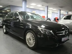 Schwarz Gebraucht 2018 Mercedes C200 Avantgarde Kombi | 19.980 € (Fairer Preis)