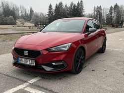 Rot Gebraucht 2021 Seat Leon FR Limousine | 21.000 € (Etwas zu teuer)