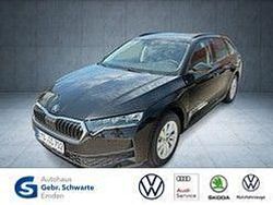 Schwarz Gebraucht 2025 Skoda Octavia Essence Kombi | 31.000 € (Fairer Preis)