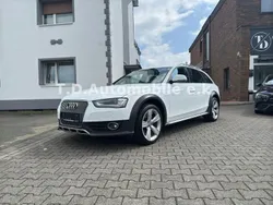 Weiß Gebraucht 2016 Audi A4 Allroad Sport Kombi | 13.900 €