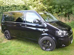 Schwarz Gebraucht 2014 VW T5 Van | 22.900 € (Fairer Preis)