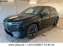 Black metallic Gebraucht 2023 BMW iX Sport Line SUV | 69.950 € (Superpreis)