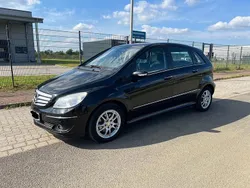 Schwarz Gebraucht 2006 Mercedes B180 Van / Kleinbus | 3.550 € (Teuer)