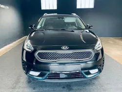 Schwarz Gebraucht 2018 Kia Niro Vision SUV | 10.299 € (Fairer Preis)