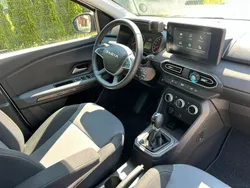 Weiß Gebraucht 2024 Dacia Sandero Extreme Kleinwagen | 16.990 € (Guter Preis)