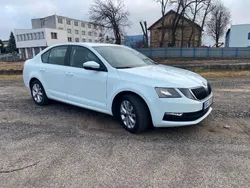 Weiß Gebraucht 2019 Skoda Octavia Ambition Limousine | 12.800 € (Guter Preis)