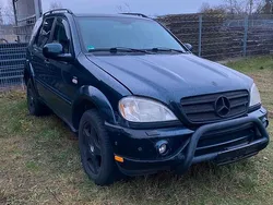 Schwarz Gebraucht 1999 Mercedes ML55 AMG AMG SUV | 3.500 €