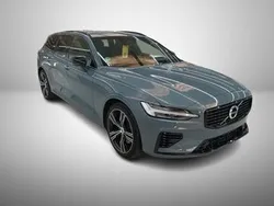 Thunder grey / metallic Gebraucht 2021 Volvo V60 R-Design Kombi | 33.800 € (Guter Preis)