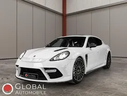Weiß Gebraucht 2010 Porsche Panamera 4S Limousine | 44.800 €