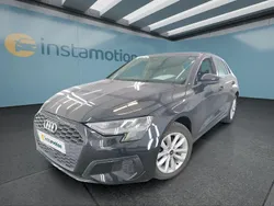 Schwarz Gebraucht 2023 Audi A3 Sportback Kleinwagen | 23.849 € (Fairer Preis)
