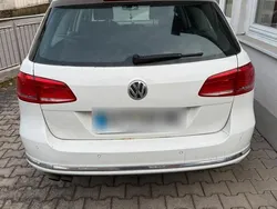 Weiß Gebraucht 2011 VW Passat Kombi | 6.000 €