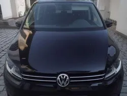 Schwarz Gebraucht 2015 VW Touran Cup Van / Kleinbus | 11.490 € (Fairer Preis)