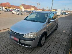 Silber Gebraucht 2001 Opel Corsa Kleinwagen | 700 €
