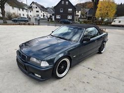 Grün Gebraucht 1996 BMW 328 Cabriolet M Sport Cabrio | 8.000 €
