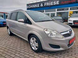 Beige Gebraucht 2009 Opel Zafira Edition Van / Kleinbus | 2.199 € (Fairer Preis)