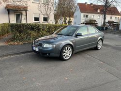Grau Gebraucht 2001 Audi A4 Limousine | 3.800 €