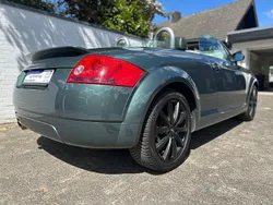 Grün Gebraucht 2001 Audi TT Roadster Cabrio | 4.490 € (Guter Preis)