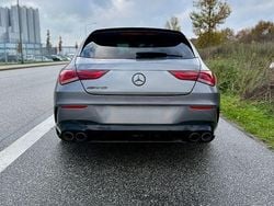 Grau Gebraucht 2021 Mercedes CLA45 AMG Shooting Brake AMG Kombi | 39.999 € (Fairer Preis)