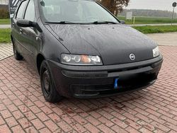 Schwarz Gebraucht 2003 Fiat Punto Kleinwagen | 1.200 € (Fairer Preis)