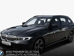 Saphirschwarz metallic Gebraucht 2023 BMW 318 Performance Kombi | 36.990 € (Teuer)
