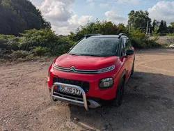 Rot Gebraucht 2018 Citroën C3 Aircross PureTech SUV | 11.200 € (Fairer Preis)