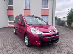 Rot Gebraucht 2010 Citroën Berlingo Van / Kleinbus | 2.600 € (Fairer Preis)