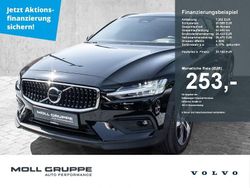 Schwarz Gebraucht 2023 Volvo V60 CC Plus Kombi | 33.740 €