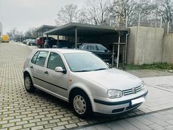 Gebraucht 2000 VW Golf Limousine | 3.200 € (Fairer Preis)