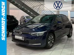 Blau Gebraucht 2024 VW Golf VIII Move Limousine | 23.990 € (Fairer Preis)