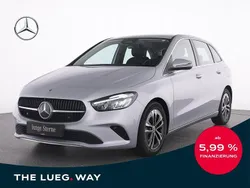 Metalliclack hightechsilber Gebraucht 2024 Mercedes B200 Progressive Van / Kleinbus | 30.835 € (Fairer Preis)