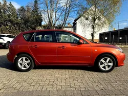 Orange Gebraucht 2004 Mazda 3 Inclusive Limousine | 2.850 € (Guter Preis)