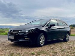 Schwarz Gebraucht 2016 Opel Astra Kombi | 8.600 € (Fairer Preis)