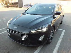 Schwarz Gebraucht 2020 Ford Focus Titanium Kombi | 11.990 € (Fairer Preis)