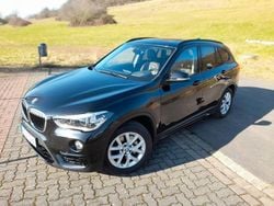 Schwarz Gebraucht 2016 BMW X1 xLine SUV | 17.999 € (Guter Preis)
