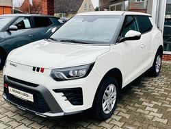Weiß Gebraucht 2024 Ssangyong (KGM) Tivoli SUV | 17.990 €